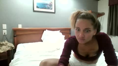 lollyp0ps online show from 14, 6, 2026
