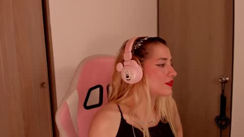 Lolly online show from 27, 2, 2025