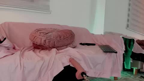 Lolly online show from 3, 2, 2026