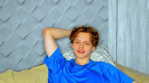 Snapshot of lolnoillimsary chatting on 19, 4, 2026 Nelis online show from 19, 4, 2026