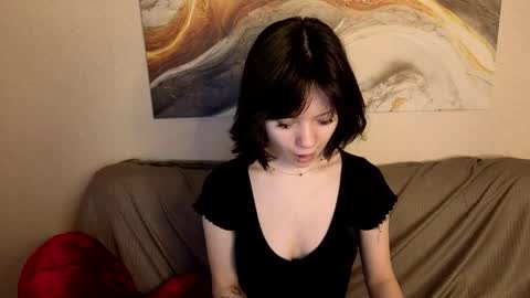 Loly online show from 7, 5, 2026
