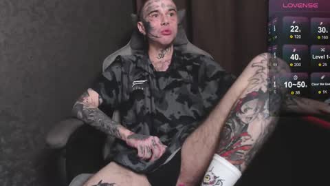 Snapshot of lone1ycrystal chatting on 13, 12, 2024 Chris online show from 13, 12, 2024