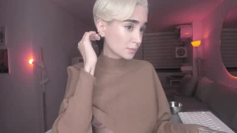 SABRINA online show from 10, 2, 2025