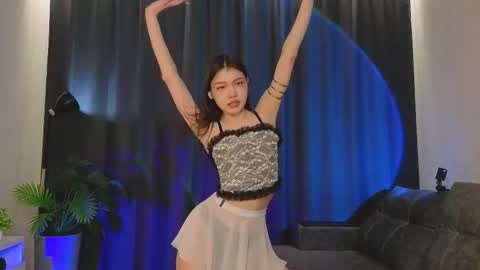 Shy EvaStreams are everyday 9 AM - 3 PM GMT 3  online show from 15, 11, 2025