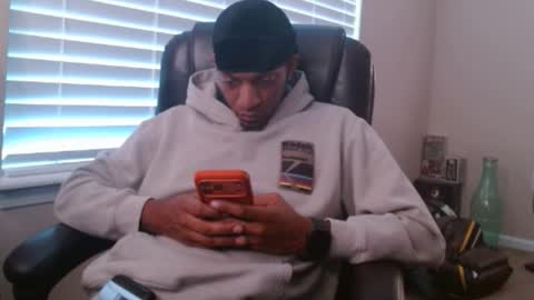 LongKnoxSteel online show from 17, 11, 2025