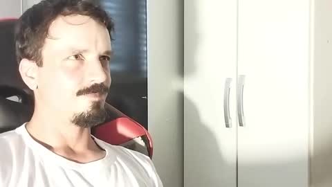 Lucas online show from 21, 2, 2025