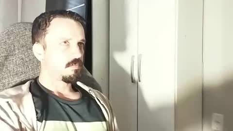 Lucas online show from 4, 11, 2025