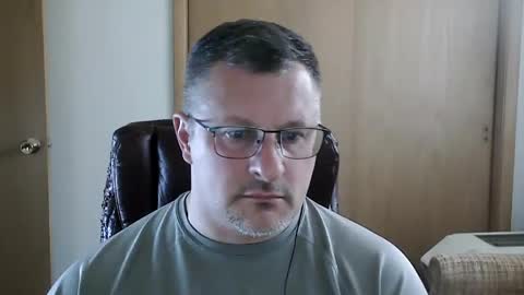 Snapshot of lookin75 chatting on 17, 9, 2025 lookin75 online show from 17, 9, 2025