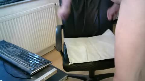 Lookingforx666 online show from 31, 7, 2026