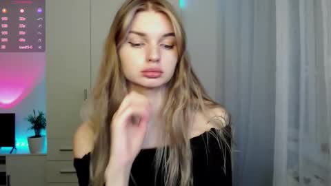 Luna online show from 17, 12, 2025