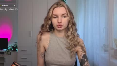 Luna online show from 13, 3, 2026