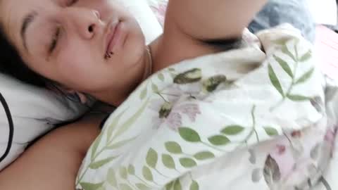 Snapshot of loolaunshaved chatting on 20, 7, 2026 loolaunshaved online show from 20, 7, 2026