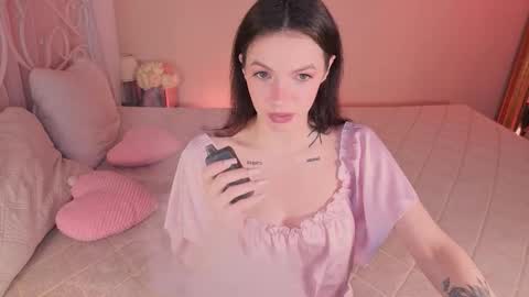 Luna online show from 17, 10, 2025