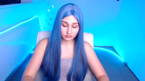 Snapshot of lora_kisses chatting on 22, 10, 2025 Lora online show from 22, 10, 2025