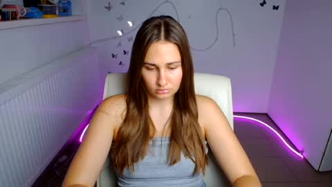 Lora online show from 6, 8, 2026