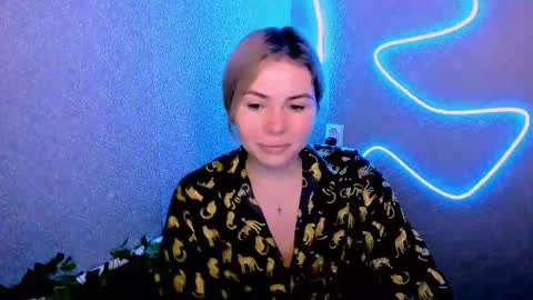 Lora online show from 8, 1, 2026