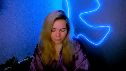 Lora online show from 16, 2, 2026