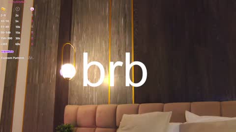 Snapshot of loraineluff chatting on 3, 2, 2025 Loraine online show from 3, 2, 2025