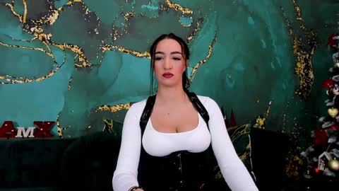 Snapshot of lorawarnner chatting on 13, 12, 2024 Miss online show from 13, 12, 2024