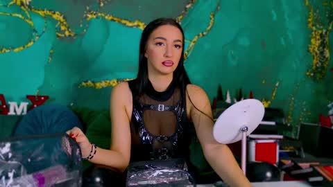 Snapshot of lorawarnner chatting on 19, 12, 2024 Miss online show from 19, 12, 2024