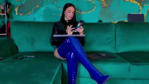 Snapshot of lorawarnner chatting on 23, 1, 2025 Miss online show from 23, 1, 2025