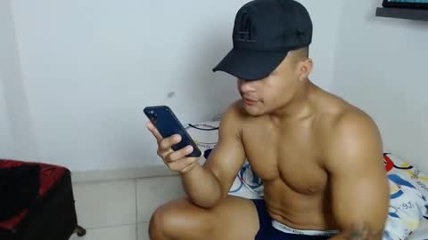 Snapshot of lordblaze_ chatting on 11, 10, 2025 Dominic online show from 11, 10, 2025