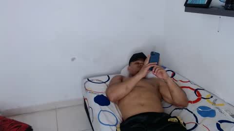 Snapshot of lordblaze_ chatting on 21, 10, 2025 Dominic online show from 21, 10, 2025