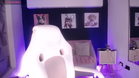 LORELI online show from 3, 3, 2026