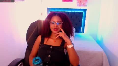 Snapshot of lorena_vieira_ chatting on 18, 1, 2025 Lorena Vieira online show from 18, 1, 2025