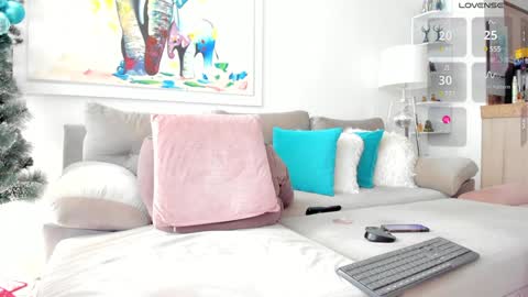 Loren online show from 11, 1, 2025