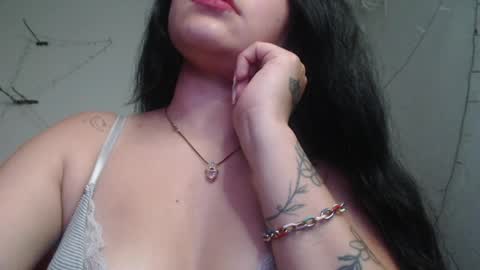 loriiiany online show from 8, 4, 2026