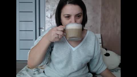 LorraGrey online show from 17, 12, 2025