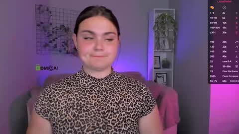 Lora for u online show from 10, 9, 2025