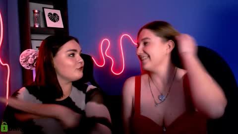 Lora for u online show from 25, 9, 2025