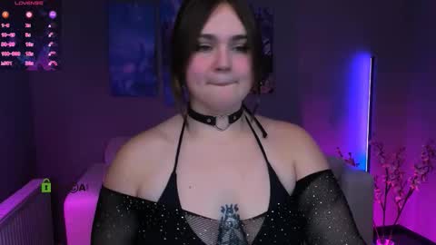 Lora for u online show from 9, 10, 2025