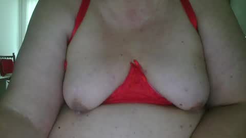 Snapshot of lory_99 chatting on 13, 12, 2024 Lory online show from 13, 12, 2024