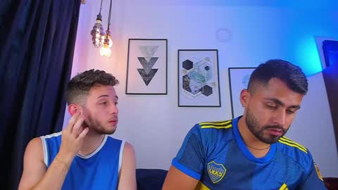 Snapshot of los_juanes chatting on 10, 1, 2025 JUAN  JUAN online show from 10, 1, 2025