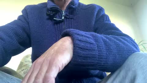 Snapshot of losmasqueraders chatting on 2, 3, 2025 Jules and Jim online show from 2, 3, 2025