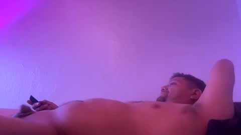 Snapshot of lostndapacific chatting on 28, 12, 2024 lostndapacific online show from 28, 12, 2024