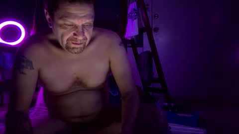 Snapshot of lostndapacific chatting on 12, 11, 2025 lostndapacific online show from 12, 11, 2025