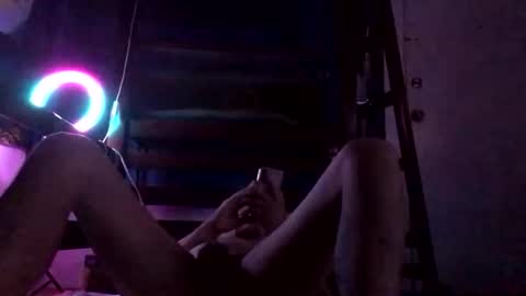 Snapshot of lostndapacific chatting on 14, 11, 2025 lostndapacific online show from 14, 11, 2025