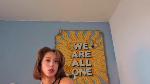 Snapshot of lottie_cutie chatting on 26, 6, 2026 Charlotta online show from 26, 6, 2026