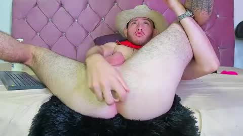 OF louis bcasta1 online show from 9, 3, 2025