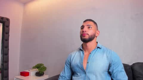 Snapshot of louis_connor chatting on 17, 2, 2026 Louis online show from 17, 2, 2026