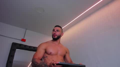 Snapshot of louis_connor chatting on 25, 2, 2026 Louis online show from 25, 2, 2026