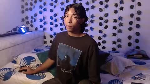 Louis Valdz online show from 17, 2, 2025