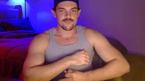 Snapshot of louisvalmer chatting on 2, 2, 2026 Louis Valmer online show from 2, 2, 2026