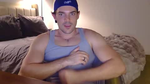 Snapshot of louisvalmer chatting on 2, 3, 2026 Louis Valmer online show from 2, 3, 2026