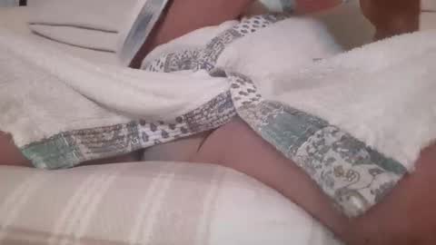 Snapshot of loulou_boss chatting on 19, 1, 2026 loulou_boss online show from 19, 1, 2026