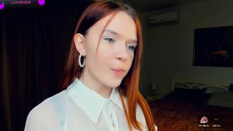 Snapshot of louriezita chatting on 29, 10, 2025 Brook and Del online show from 29, 10, 2025